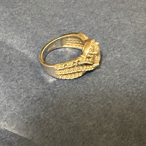 Cubic Zirconia ring with pave CZs in sterling silver- size 7 - Picture 5 of 8